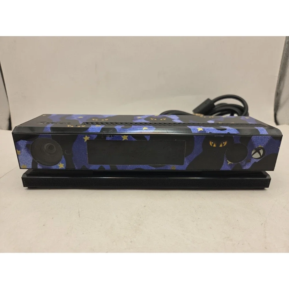 Microsoft Xbox One Kinect Sensor Motion Camera Model 1520 W/ Custom Cat vinyl